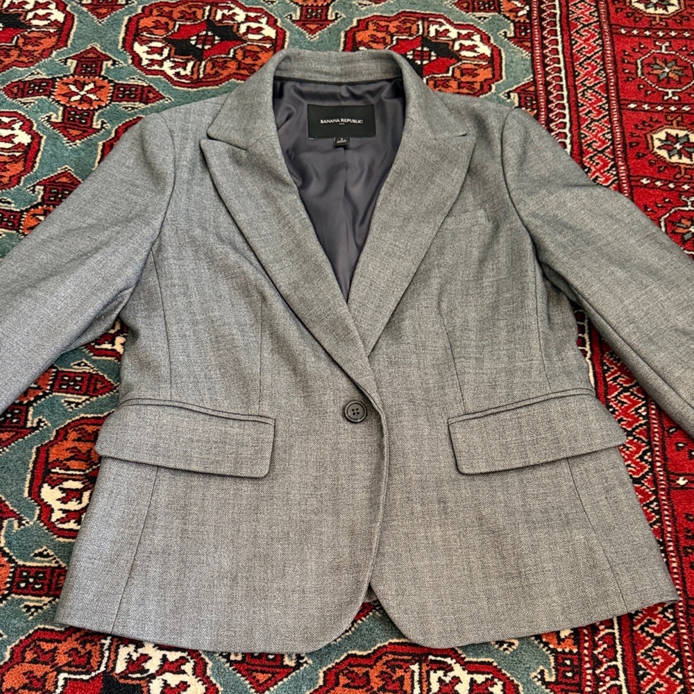 Banana Republic Gray Blazer